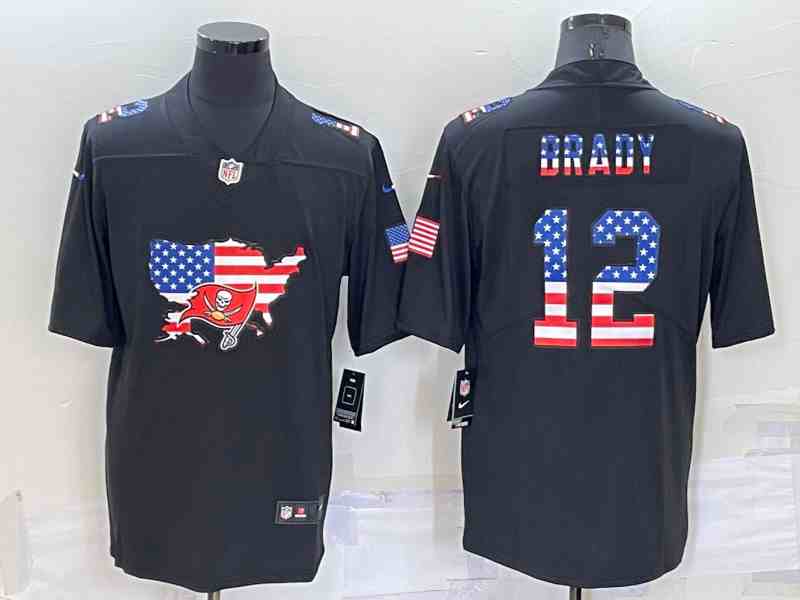 Men's Tampa Bay Buccaneers #12 Tom Brady 2022 USA Map Fashion Black Color Rush Stitched Nike Limited Jersey