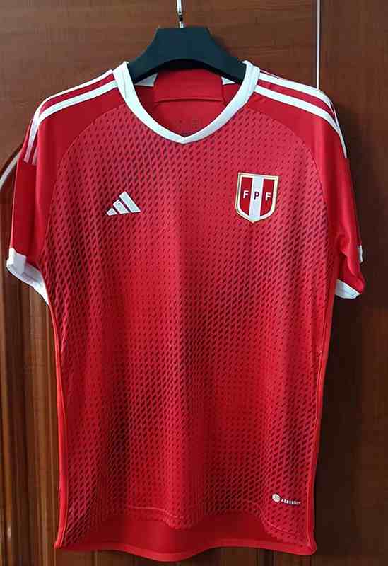 24 Peru away jersey