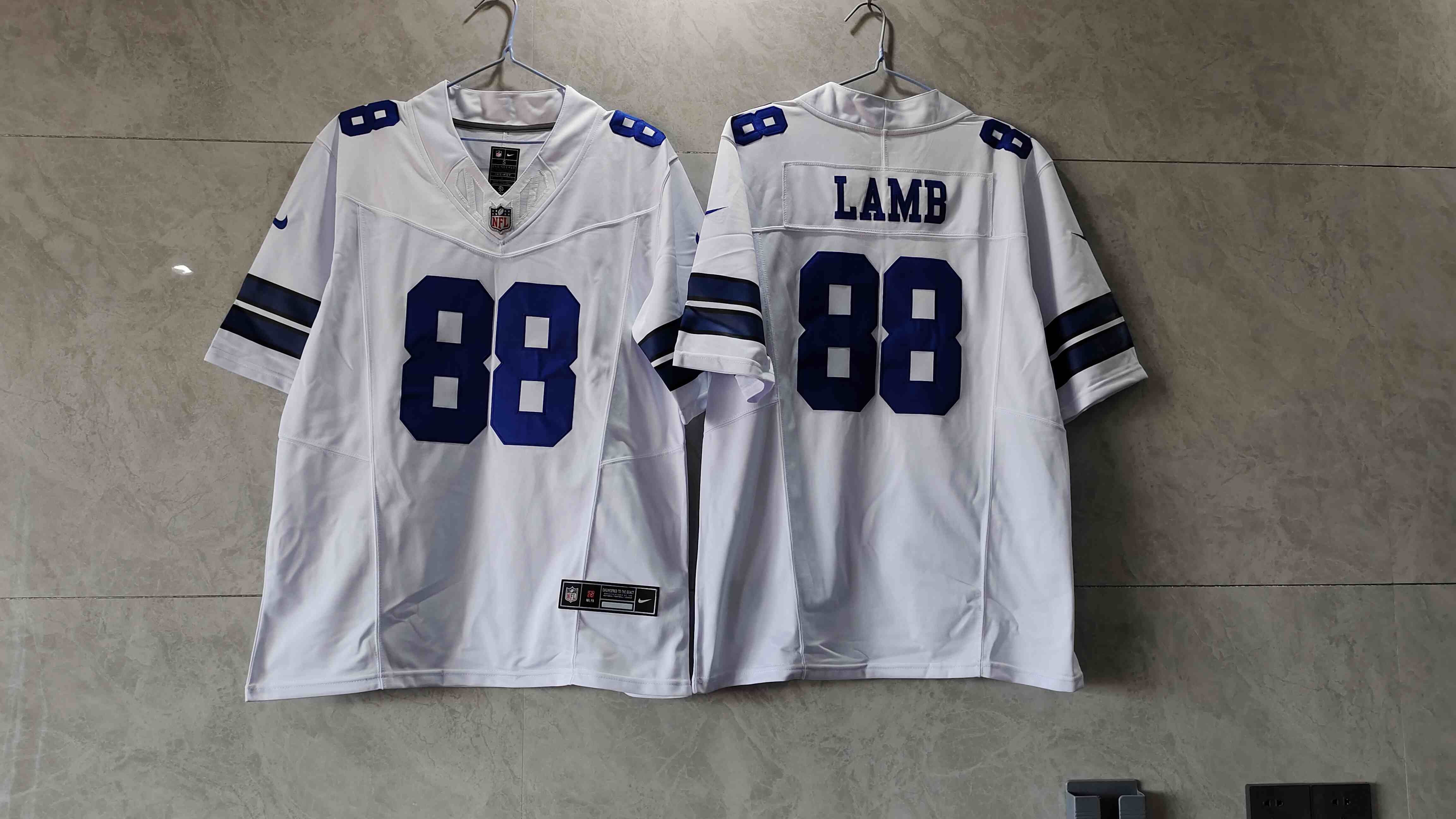 Men's Dallas Cowboys #88 CeeDee Lamb White 2023 F.U.S.E. Limited Stitched Football Jersey