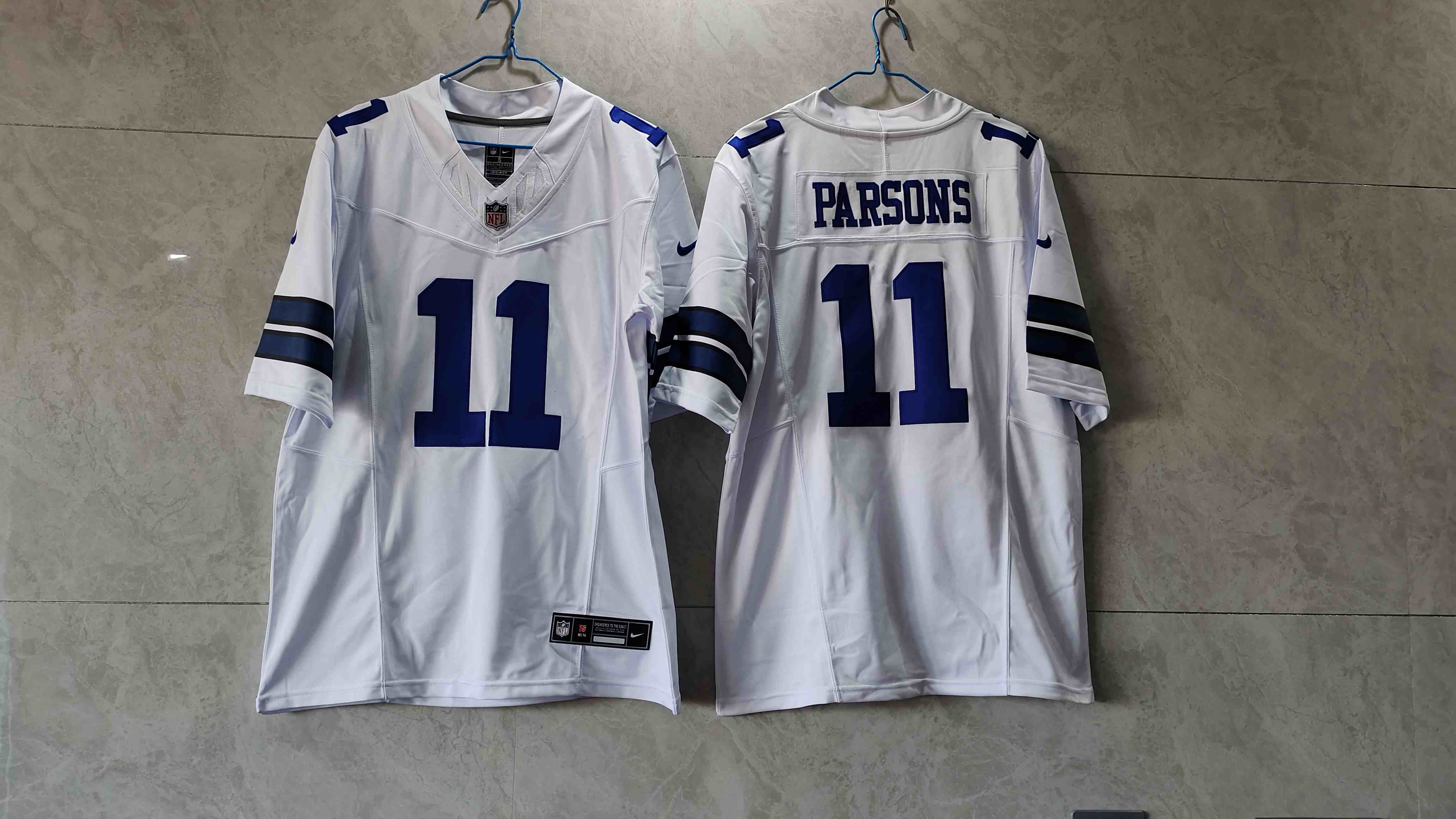 Men's Dallas Cowboys #11 Micah Parsons White 2023 F.U.S.E. Limited Stitched Football Jersey