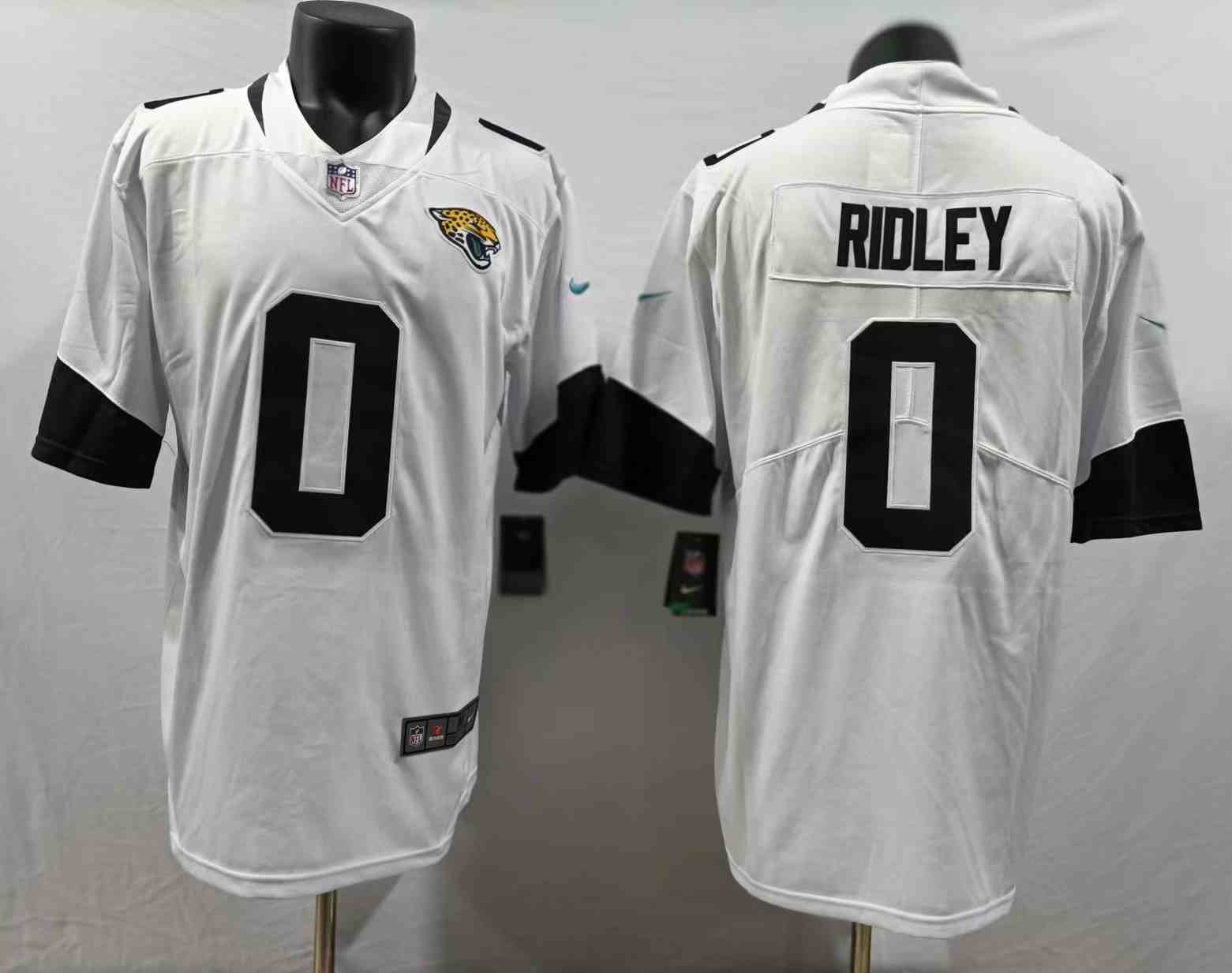 Men's Jacksonville Jaguars #0 Calvin Ridley White Vapor Untouchable Limited Stitched Jersey