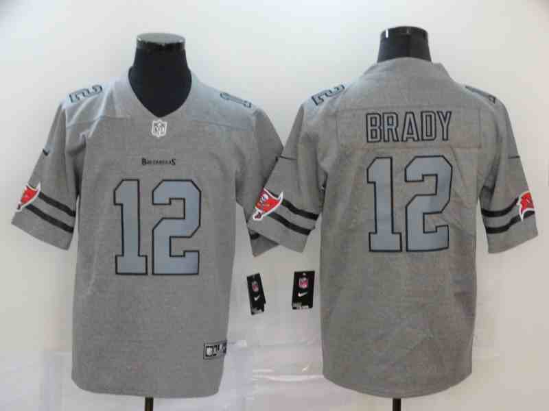 Men's Tampa Bay Buccaneers #12 Tom Brady Grey Vapor Untouchable Limited Stitched NFL Jersey