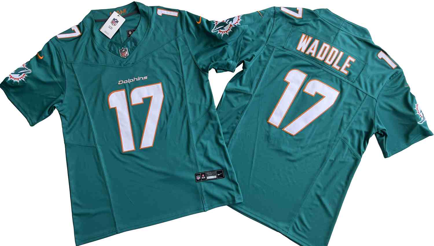 Men's Miami Dolphins #17 Jaylen Waddle Aqua F.U.S.E. Vapor Untouchable Limited Stitched Jersey