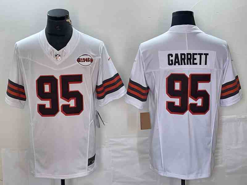 Men's Cleveland Browns #95 Myles Garrett White 1946 Collection Vapor Untouchable Limited Stitched Jersey