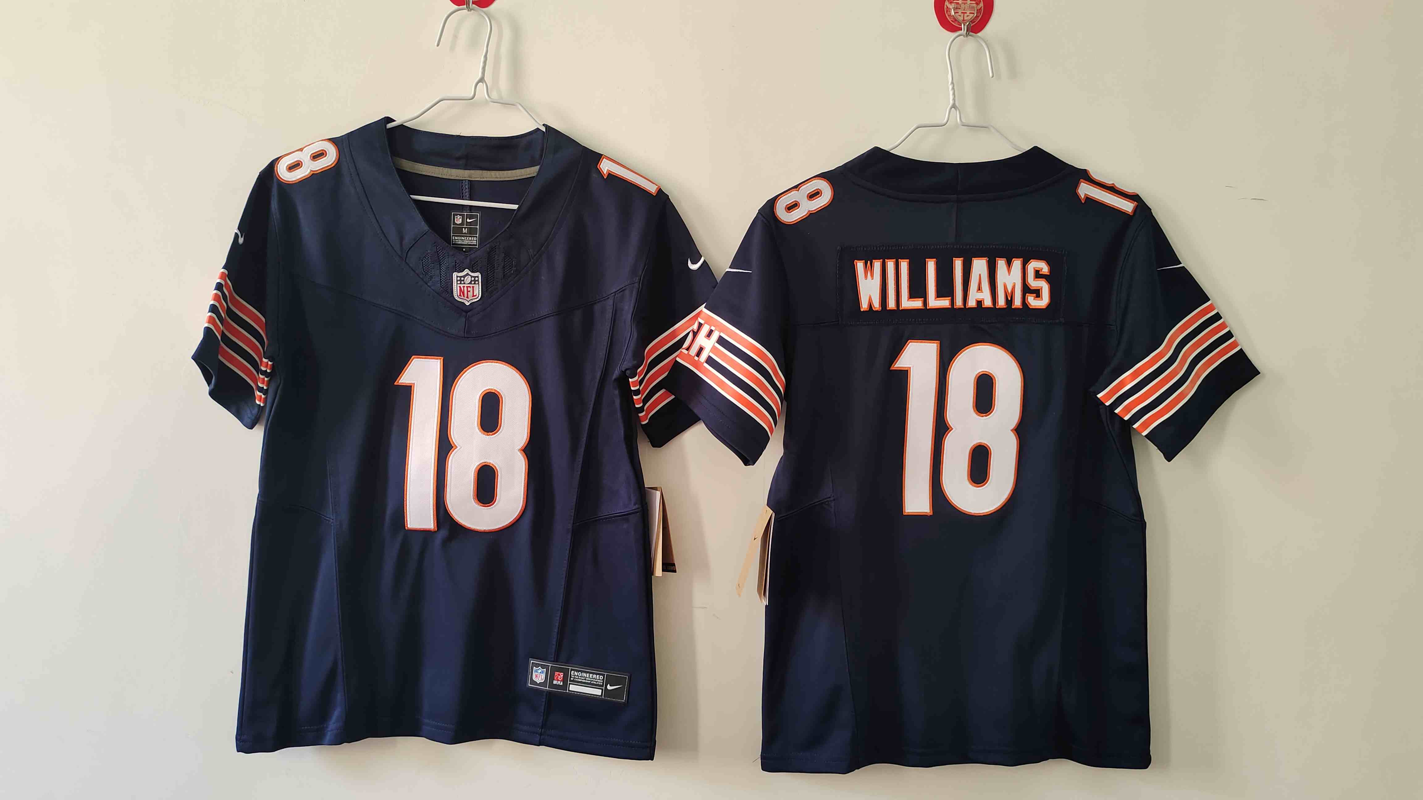 Women's Chicago Bears #18 Caleb Williams Navy 2024 Draft F.U.S.E Vapor Football Stitched Jersey