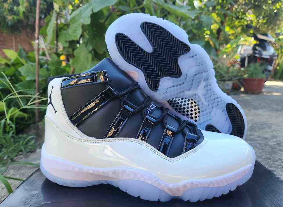 Air Jordan 11 New White Black Men's shoes us7-us13