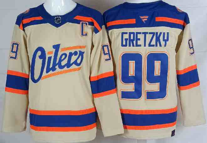 Men's Edmonton Oilers #99 Wayne Gretzky Light Beige 2025 Alternate Stitched Hockey Jersey