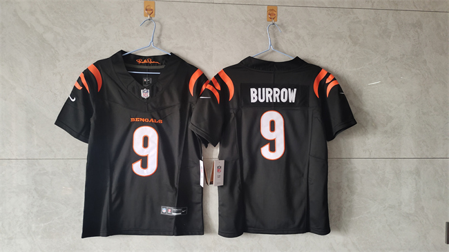Women's Cincinnati Bengals #9 Joe Burrow Black F.U.S.E. Stitched Vapor Football Jersey(Run Small)