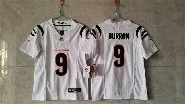 Women's Cincinnati Bengals #9 Joe Burrow White F.U.S.E. Stitched Vapor Football Jersey(Run Small)